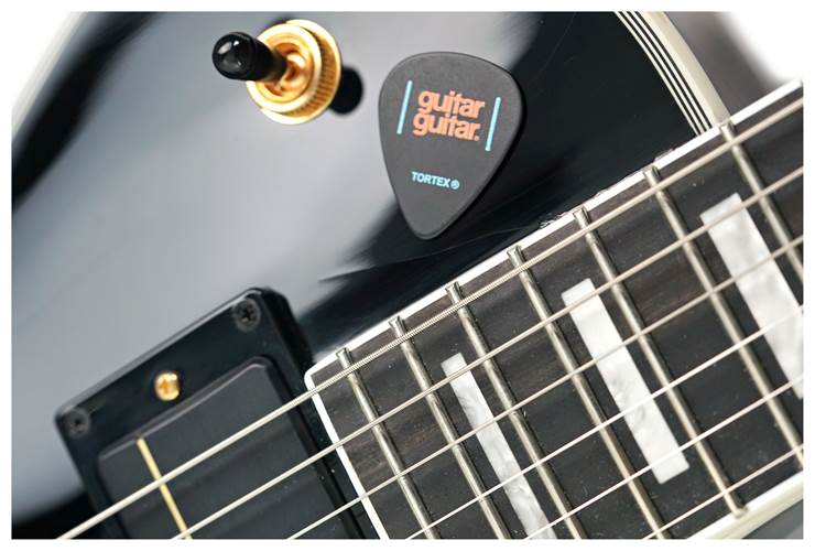 Epiphone Matt Heafy Origins Les Paul Custom Ebony (Ex-Demo) #24101522540 Epiphone Matt Heafy Origins Les Paul Custom Ebony (Ex-Demo) #24101522540