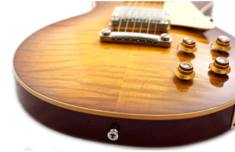 Gibson Custom Shop 59 Les Paul Standard Made 2 Measure Hand Selected Top Dark Butterscotch Burst Murphy Lab Light Aged #93632 Gibson Custom Shop 59 Les Paul Standard Made 2 Measure Hand Selected Top Dark Butterscotch Burst Murphy Lab Light Aged #93632