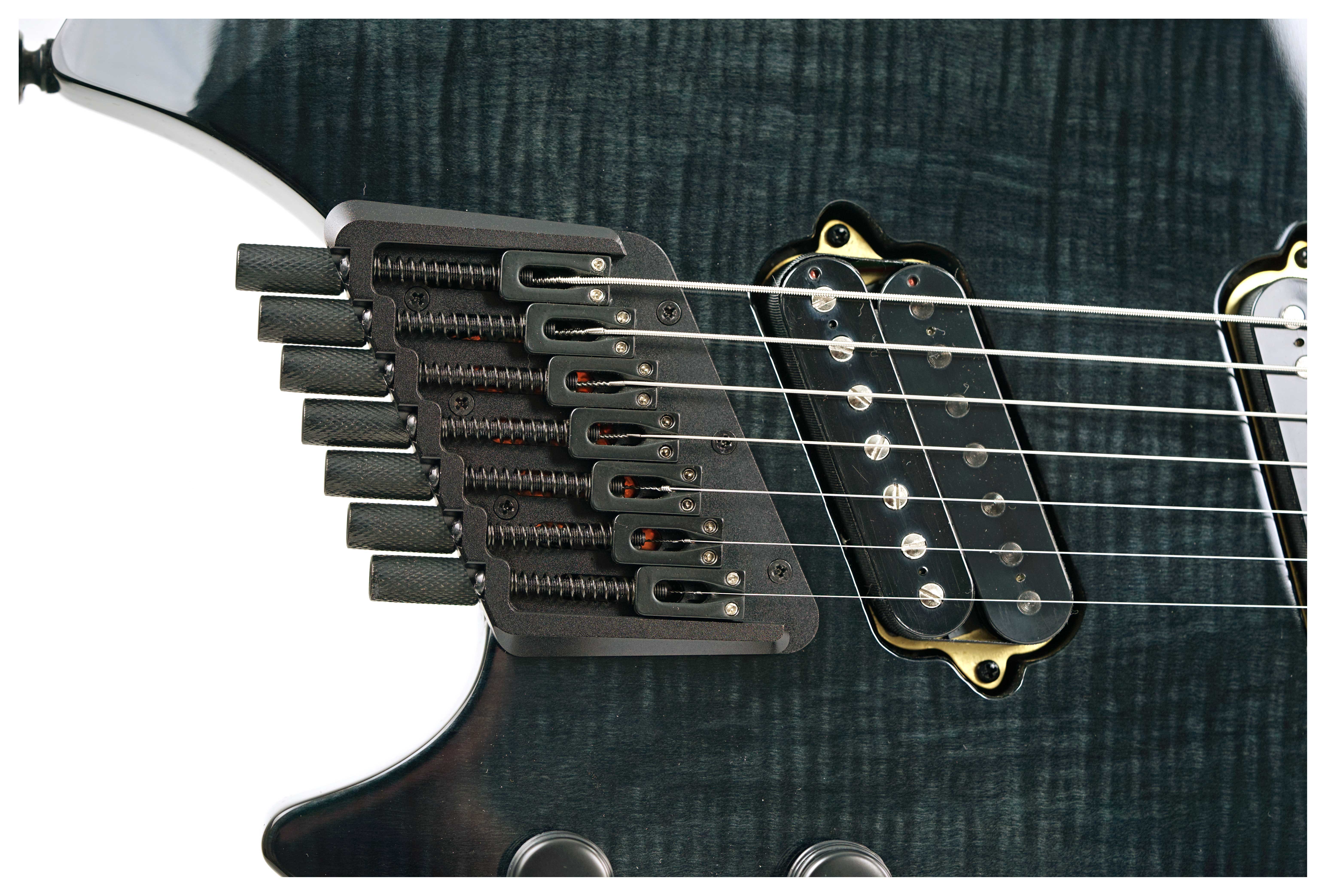 Ormsby Goliath Exotic 7 Dahlia Black