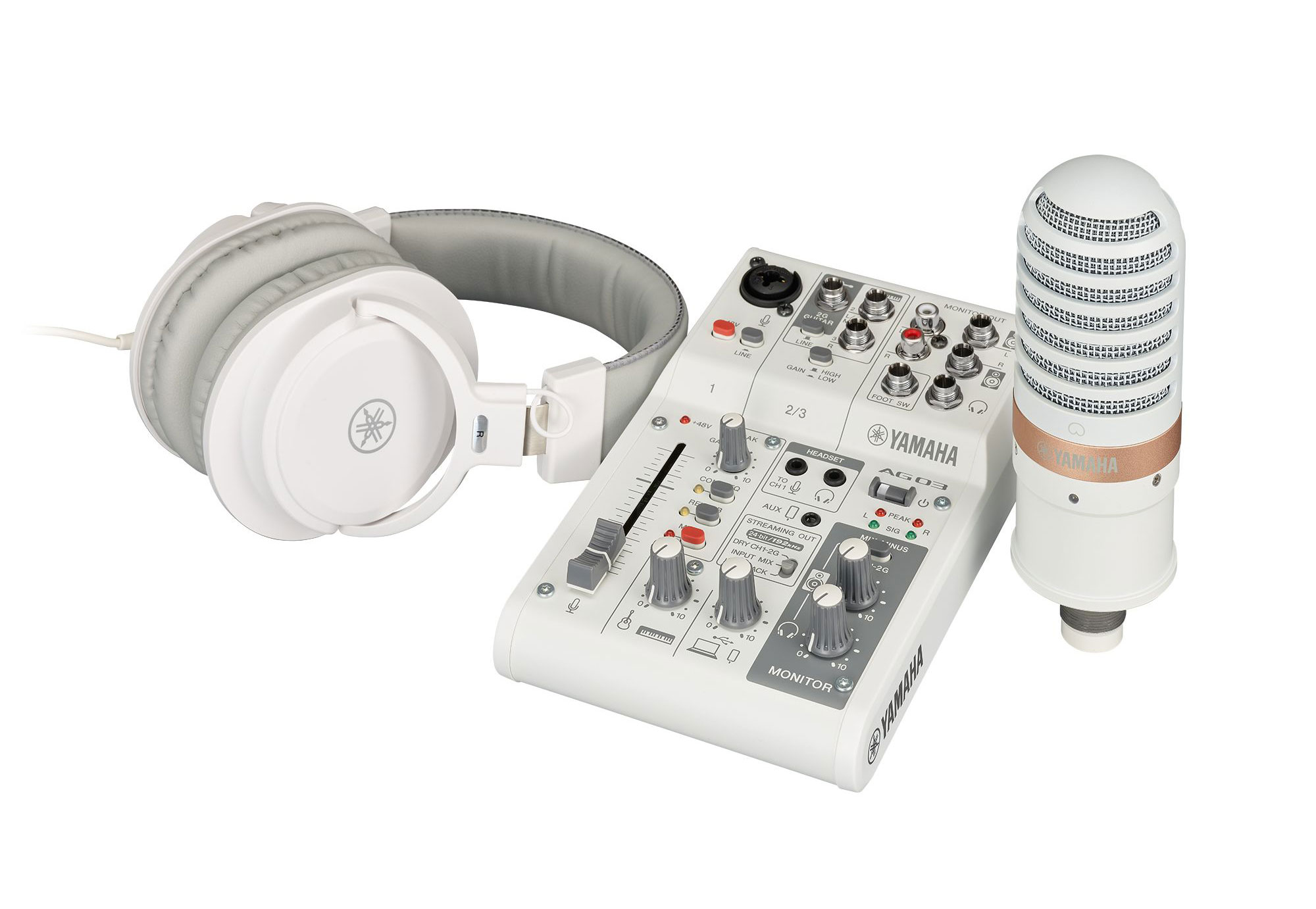 Yamaha AG03MK2 White Streaming Pack with Mixer, Microphone 