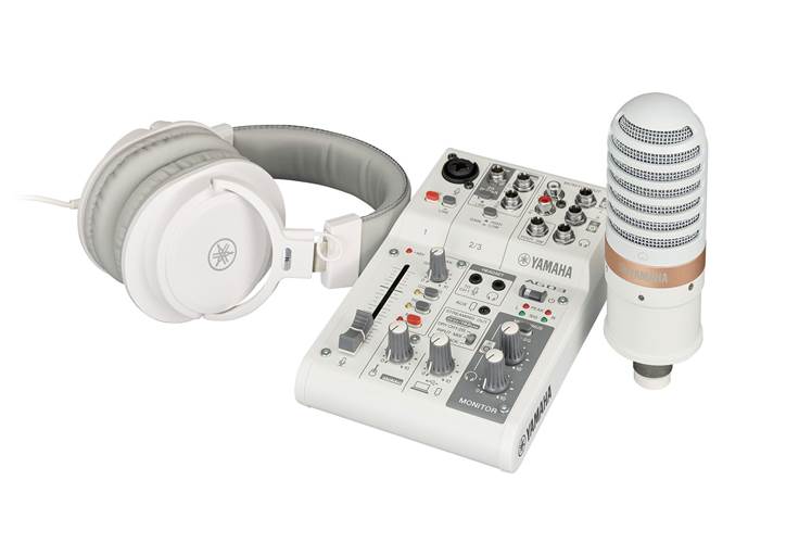 Yamaha AG03MK2 White Streaming Pack with Mixer, Microphone, Headphones and Cable