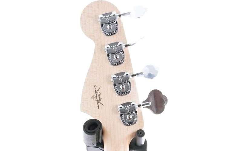 Fender Custom Shop Custom Classic Jazz Bass IV Crimson Red Transparent Rosewood Fingerboard #CZ568285 Fender Custom Shop Custom Classic Jazz Bass IV Crimson Red Transparent Rosewood Fingerboard #CZ568285