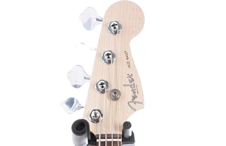 Fender Custom Shop Custom Classic Jazz Bass IV Crimson Red Transparent Rosewood Fingerboard #CZ568285 Fender Custom Shop Custom Classic Jazz Bass IV Crimson Red Transparent Rosewood Fingerboard #CZ568285