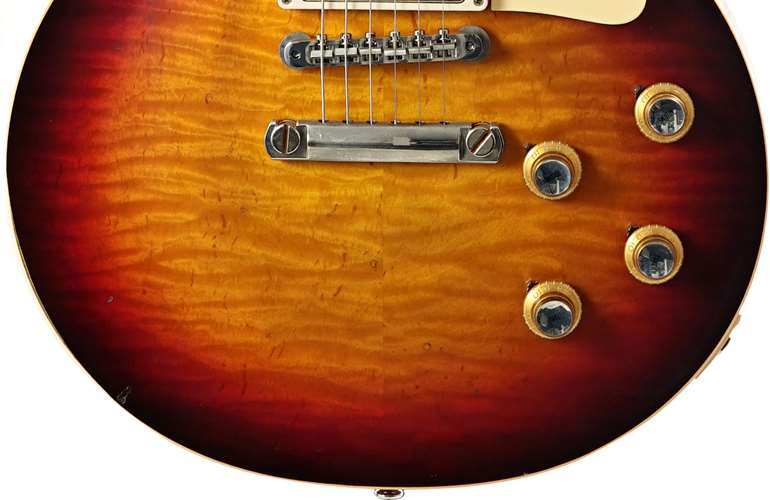 Gibson Custom Shop Made 2 Measure Murphy Lab 1960 Les Paul Standard Light Aged Vintage Cherry Sunburst #03159 Gibson Custom Shop Made 2 Measure Murphy Lab 1960 Les Paul Standard Light Aged Vintage Cherry Sunburst #03159