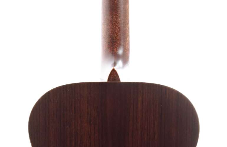 Martin 000-16 Streetmaster #M2748324 Martin 000-16 Streetmaster #M2748324