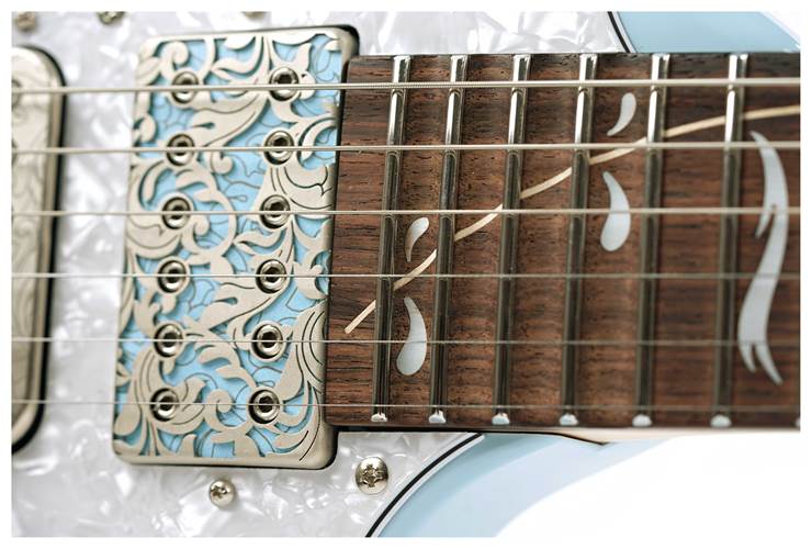 Ibanez PIA3761C Steve Vai Signature PIA Blue Powder Ibanez PIA3761C Steve Vai Signature PIA Blue Powder