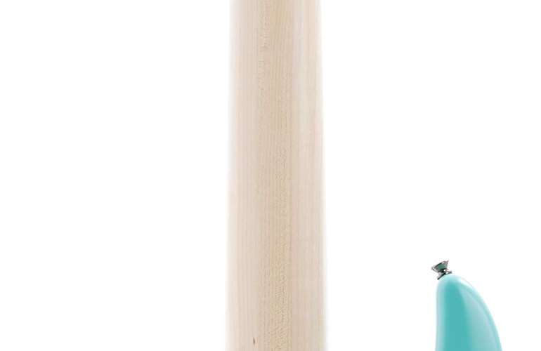 Dingwall NG-3 3 Pickup 5 String Matte Celestial Blue Maple Fingerboard Dingwall NG-3 3 Pickup 5 String Matte Celestial Blue Maple Fingerboard