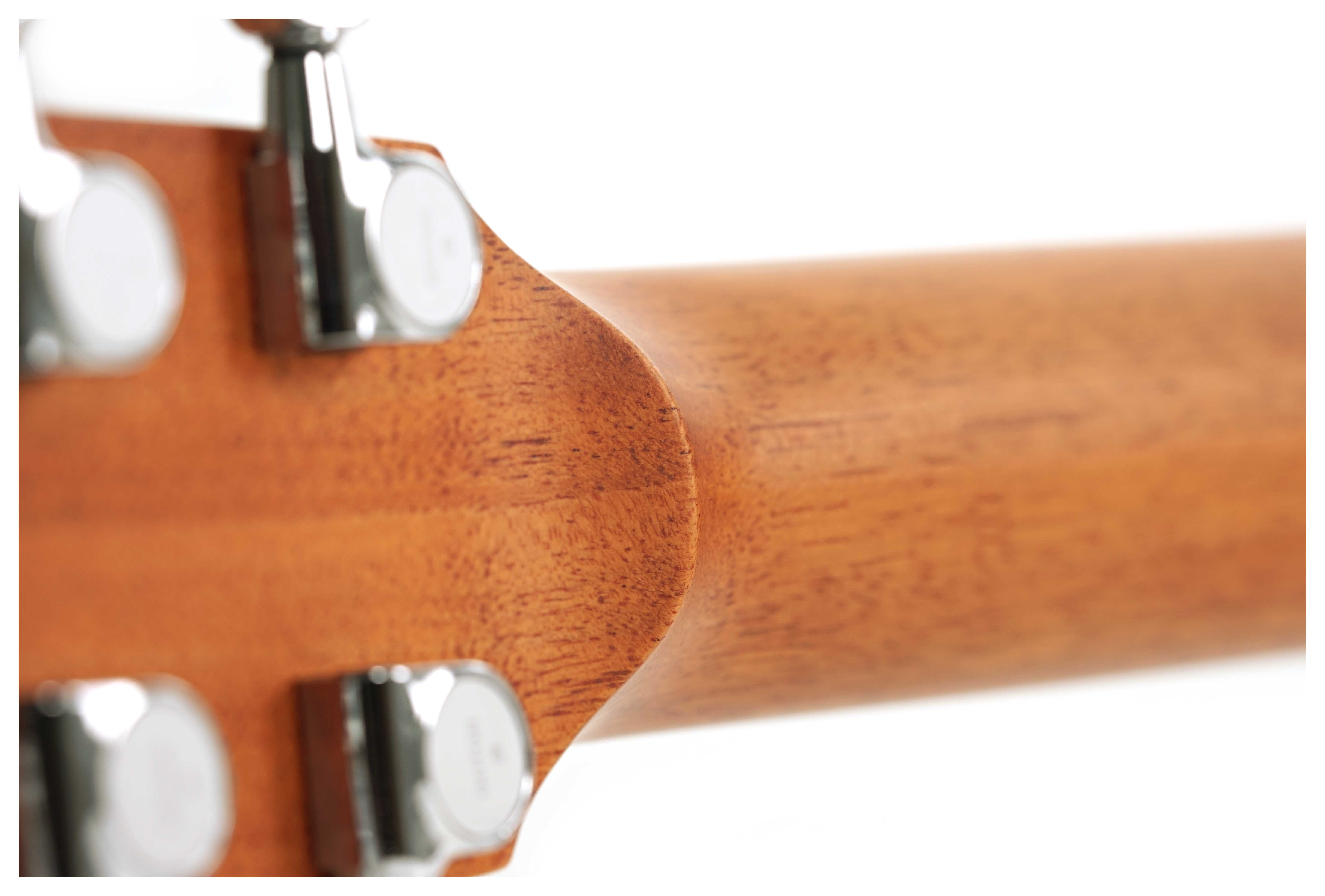 Fenech VT Dreadnought Cutaway AA Spruce/Camphor Laurel