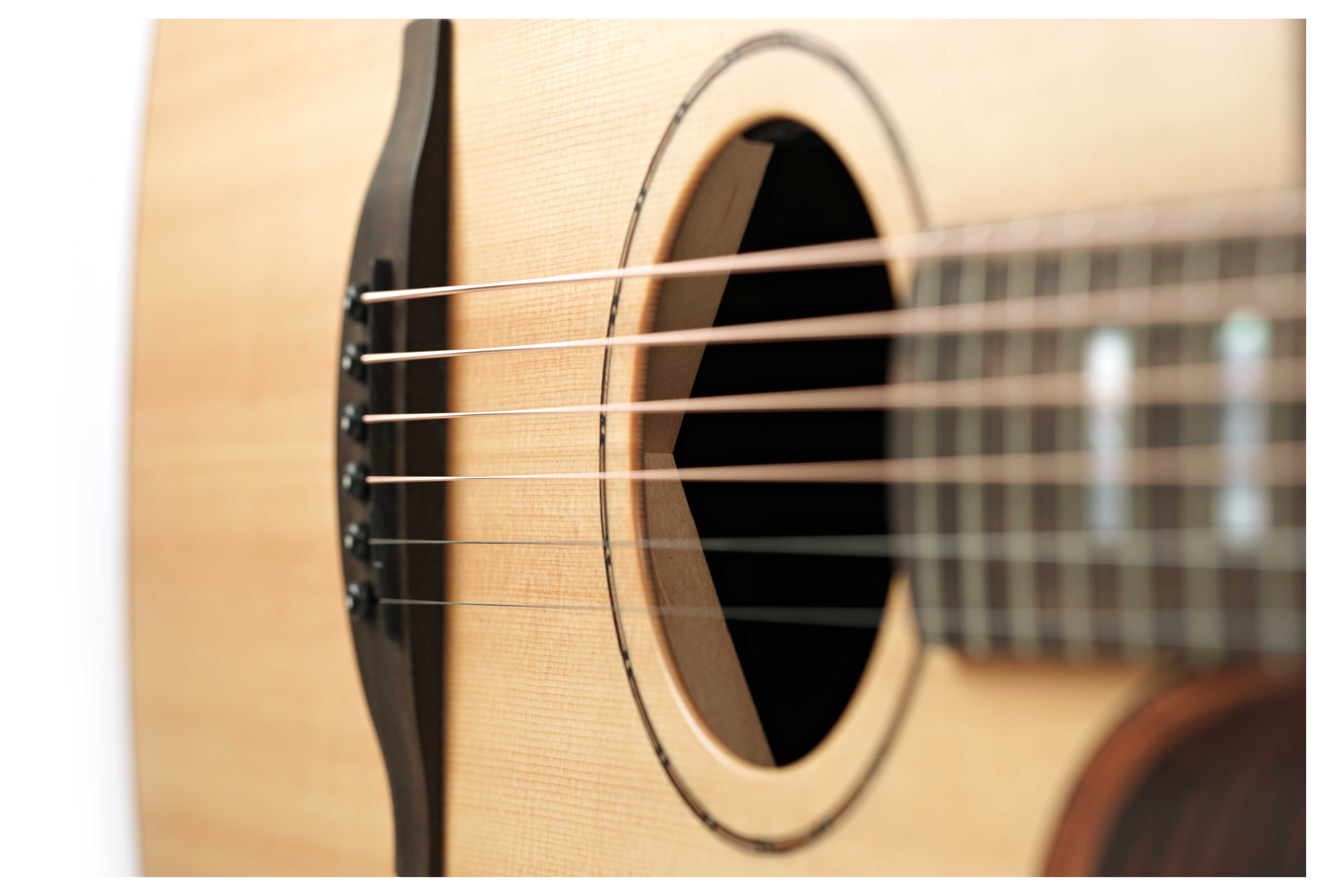 Fenech VTPR Grand Auditorium Cutaway AAA Spruce/AAA Rosewood