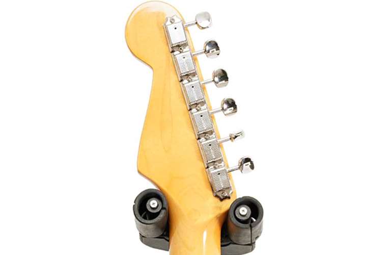 Fender American Vintage II 1961 Stratocaster Rosewood Fingerboard Olympic White Fender American Vintage II 1961 Stratocaster Rosewood Fingerboard Olympic White