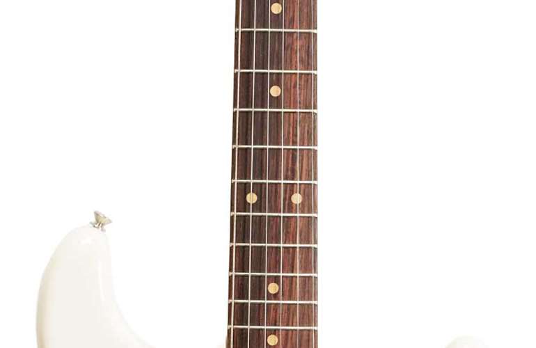 Fender American Vintage II 1961 Stratocaster Rosewood Fingerboard Olympic White Fender American Vintage II 1961 Stratocaster Rosewood Fingerboard Olympic White