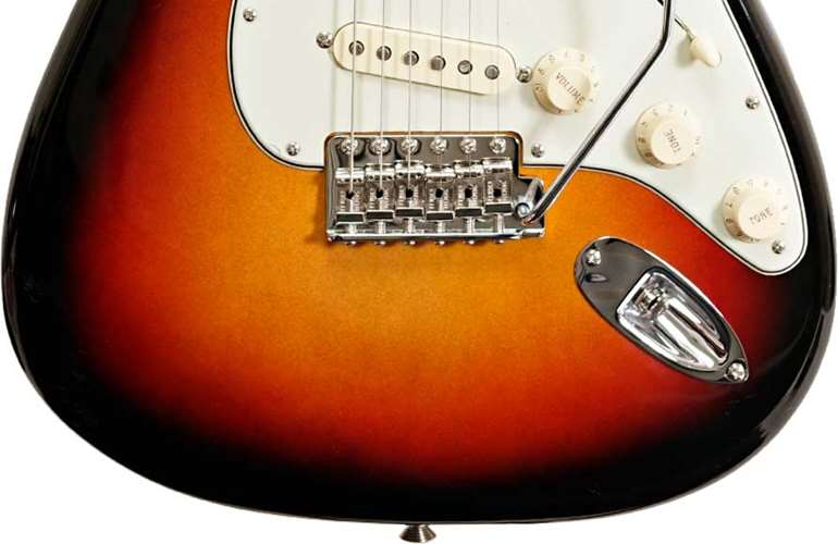 Fender American Vintage II 1961 Stratocaster Rosewood Fingerboard 3 Colour Sunburst Fender American Vintage II 1961 Stratocaster Rosewood Fingerboard 3 Colour Sunburst