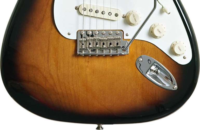 Fender American Vintage II 57 Stratocaster Maple Fingerboard 2 Colour Sunburst (Ex-Demo) #V2216556 Fender American Vintage II 57 Stratocaster Maple Fingerboard 2 Colour Sunburst (Ex-Demo) #V2216556