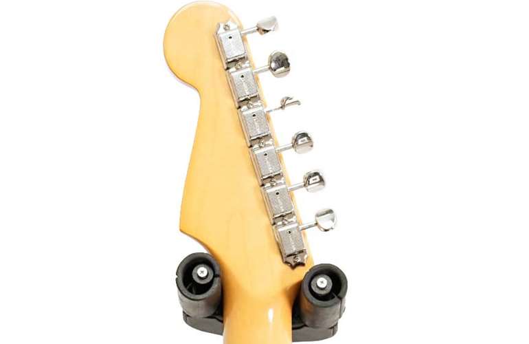 Fender American Vintage II 1961 Stratocaster Rosewood Fingerboard Fiesta Red Fender American Vintage II 1961 Stratocaster Rosewood Fingerboard Fiesta Red