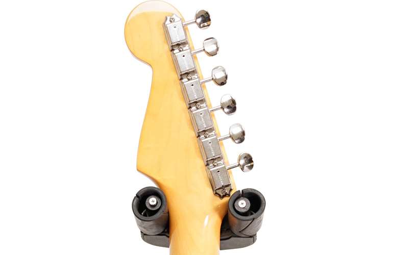 Fender American Vintage II 1957 Stratocaster Maple Fingerboard Vintage Blonde Fender American Vintage II 1957 Stratocaster Maple Fingerboard Vintage Blonde