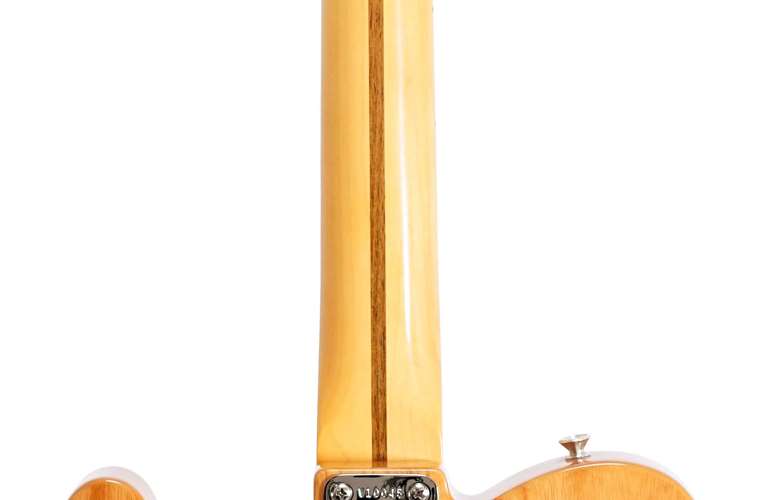 Fender American Vintage II 1972 Telecaster Thinline Maple Fingerboard Aged Natural Fender American Vintage II 1972 Telecaster Thinline Maple Fingerboard Aged Natural