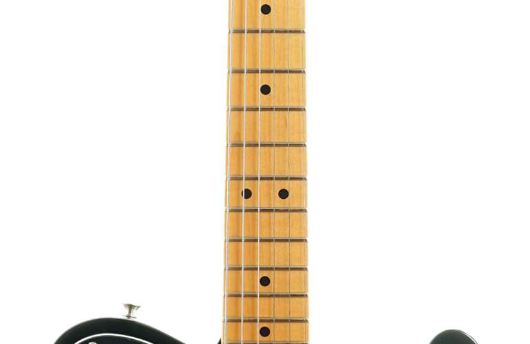 Fender American Vintage II 1975 Telecaster Deluxe Maple Fingerboard 3 Colour Sunburst (Ex-Demo) #V13295 Fender American Vintage II 1975 Telecaster Deluxe Maple Fingerboard 3 Colour Sunburst (Ex-Demo) #V13295