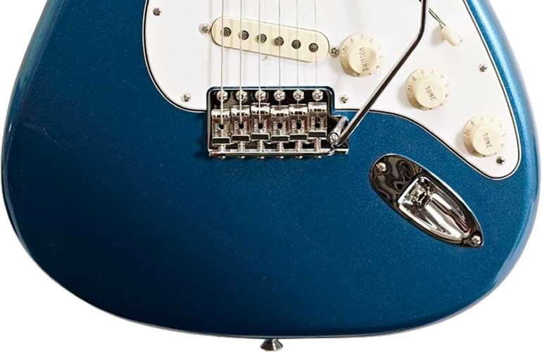 Fender American Vintage II 1973 Stratocaster Maple Fingerboard Lake Placid Blue Fender American Vintage II 1973 Stratocaster Maple Fingerboard Lake Placid Blue