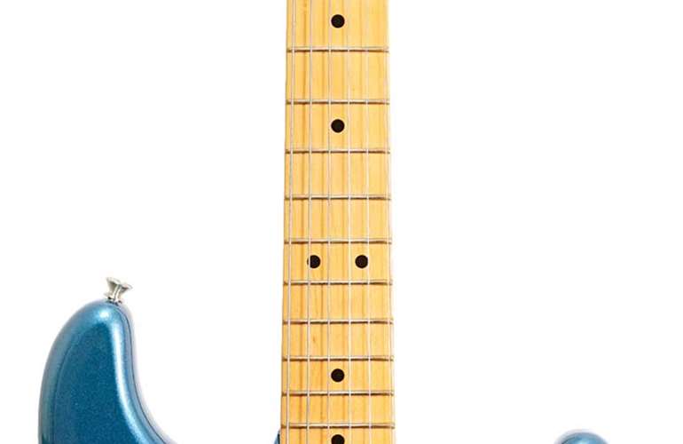 Fender American Vintage II 1973 Stratocaster Maple Fingerboard Lake Placid Blue Fender American Vintage II 1973 Stratocaster Maple Fingerboard Lake Placid Blue