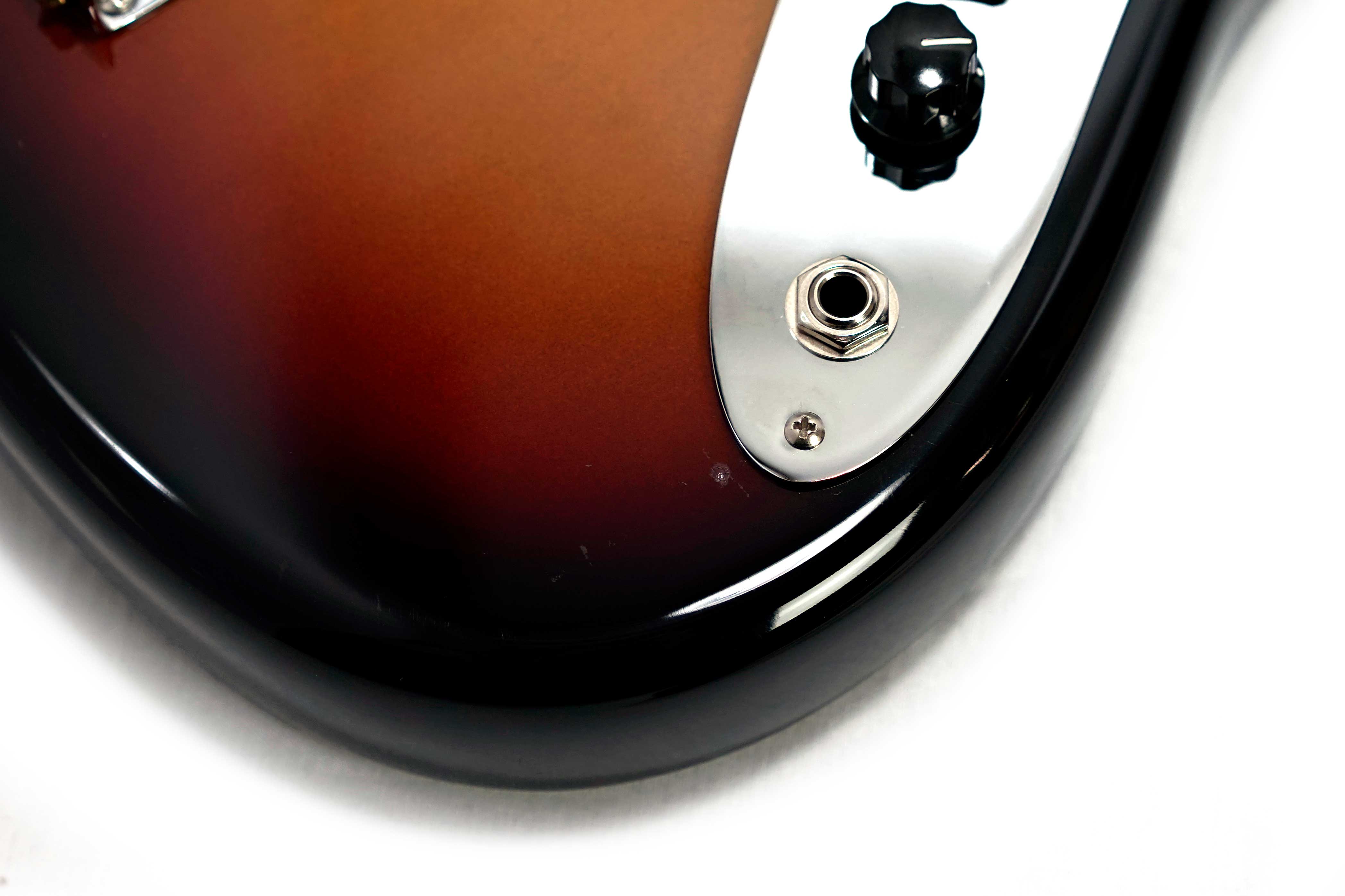 Fender American Vintage II 1966 Jazz Bass 3 Colour Sunburst (Ex-Demo) #V2217407