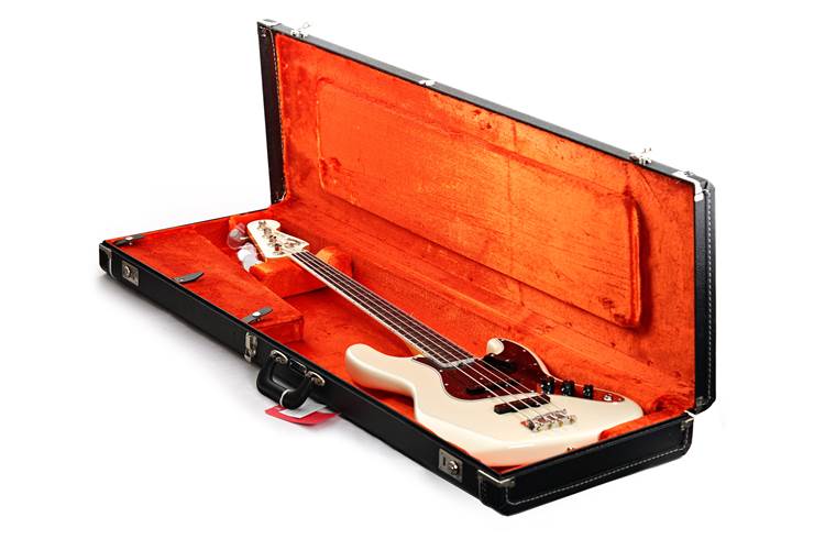 Fender American Vintage II 66 Jazz Bass Rosewood Fingerboard Olympic White (Ex-Demo) #V2327990 Fender American Vintage II 66 Jazz Bass Rosewood Fingerboard Olympic White (Ex-Demo) #V2327990