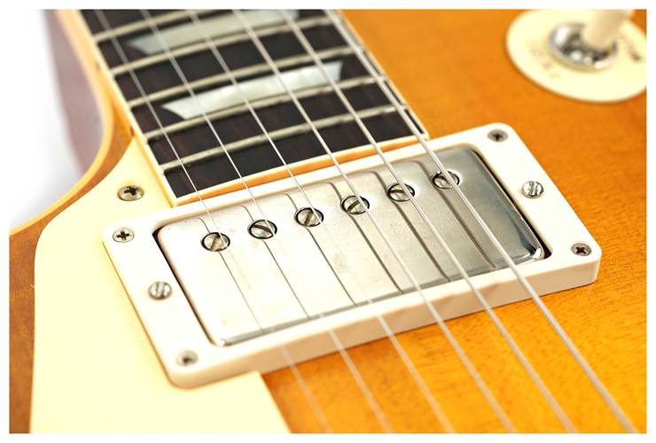 Gibson Custom Shop 1958 Les Paul Standard Reissue VOS Lemon Burst Left Handed #841923 Gibson Custom Shop 1958 Les Paul Standard Reissue VOS Lemon Burst Left Handed #841923