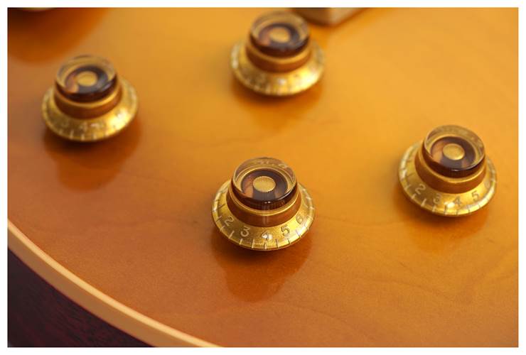 Gibson Custom Shop 1958 Les Paul Standard Reissue VOS Lemon Burst Left Handed #841735 Gibson Custom Shop 1958 Les Paul Standard Reissue VOS Lemon Burst Left Handed #841735