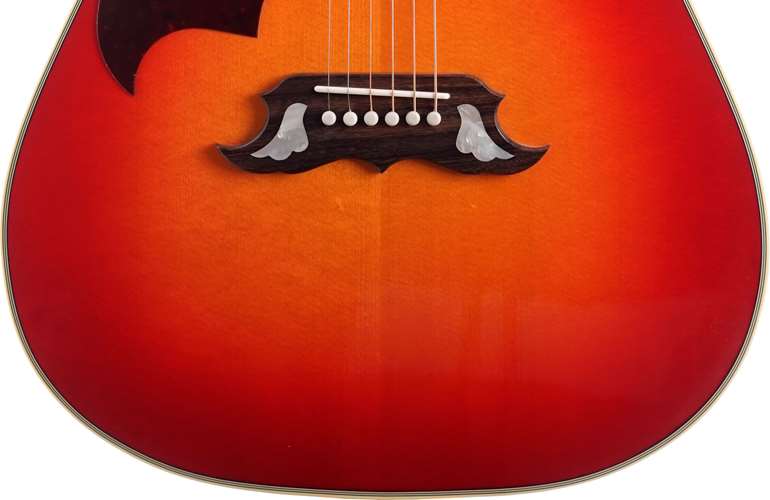 Gibson Dove Original Left Handed Vintage Cherry Sunburst #20953026 Gibson Dove Original Left Handed Vintage Cherry Sunburst #20953026