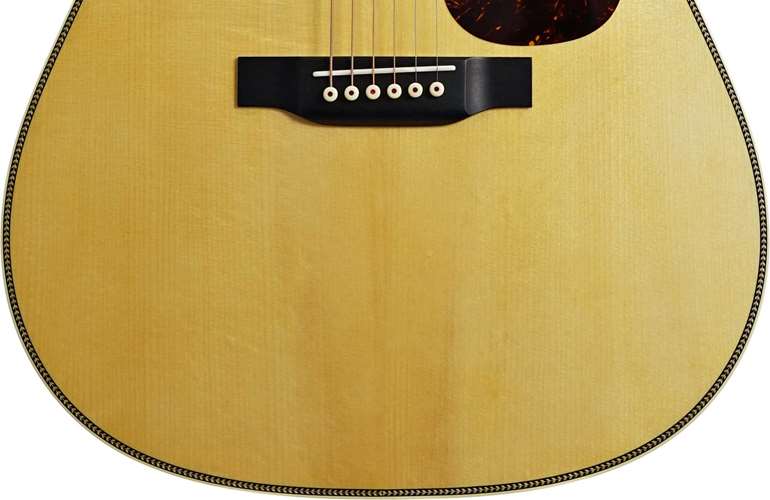 Martin Custom Shop North Street Edition D-35 Herringbone Wild Grain East Indian Rosewood Martin Custom Shop North Street Edition D-35 Herringbone Wild Grain East Indian Rosewood