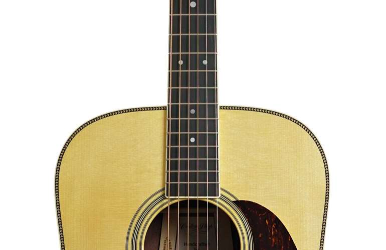 Martin Custom Shop North Street Edition D-35 Herringbone Wild Grain East Indian Rosewood Martin Custom Shop North Street Edition D-35 Herringbone Wild Grain East Indian Rosewood