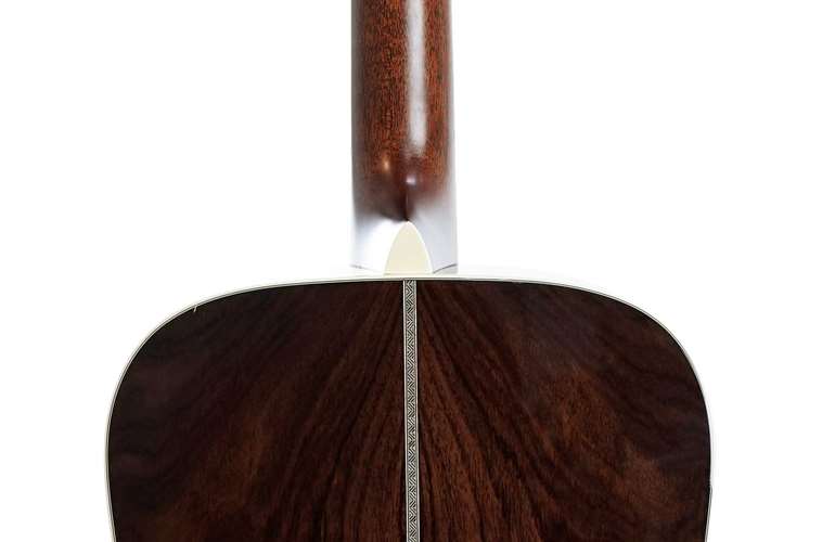 Martin Custom Shop North Street Edition D-28 Herringbone Wild Grain East Indian Rosewood #M2727073 Martin Custom Shop North Street Edition D-28 Herringbone Wild Grain East Indian Rosewood #M2727073