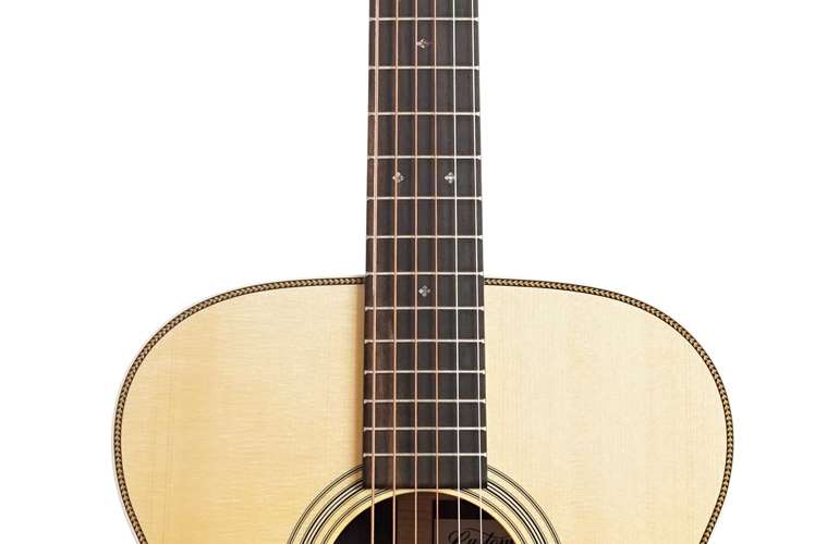 Martin Custom Shop North Street Edition OM-28 Herringbone Wild Grain East Indian Rosewood #2608644 Martin Custom Shop North Street Edition OM-28 Herringbone Wild Grain East Indian Rosewood #2608644