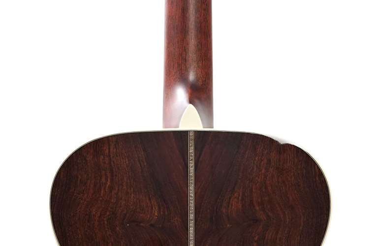 Martin Custom Shop North Street Edition OM-28 Herringbone Wild Grain East Indian Rosewood #M2608645 Martin Custom Shop North Street Edition OM-28 Herringbone Wild Grain East Indian Rosewood #M2608645