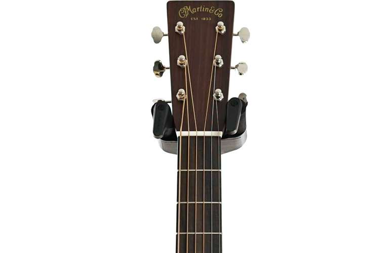 Martin Custom Shop North Street Edition OM-28 Herringbone Wild Grain East Indian Rosewood Martin Custom Shop North Street Edition OM-28 Herringbone Wild Grain East Indian Rosewood