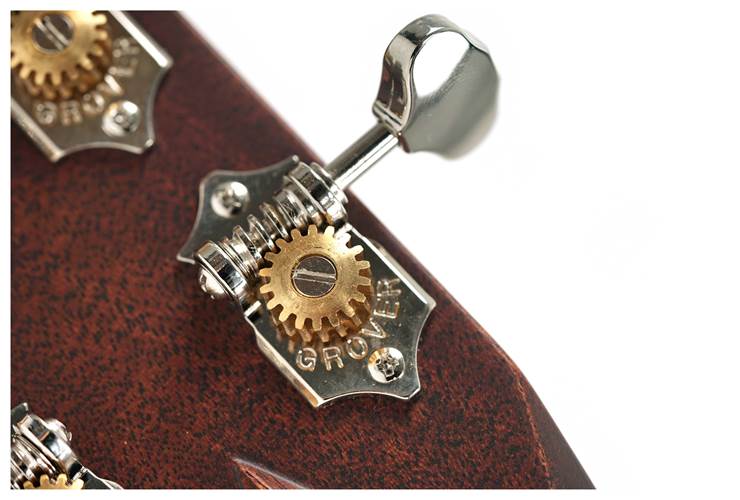 Martin Custom Shop North Street Edition OM-28 Herringbone East Indian Rosewood #2624285 Martin Custom Shop North Street Edition OM-28 Herringbone East Indian Rosewood #2624285