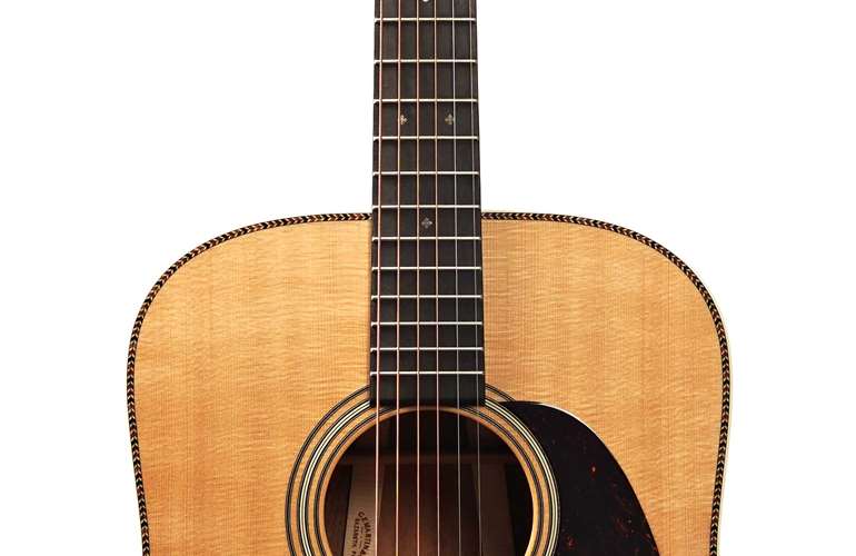 Martin Custom Shop Expert SD-28 Super Dreadnought High Flame Koa #2623008 Martin Custom Shop Expert SD-28 Super Dreadnought High Flame Koa #2623008
