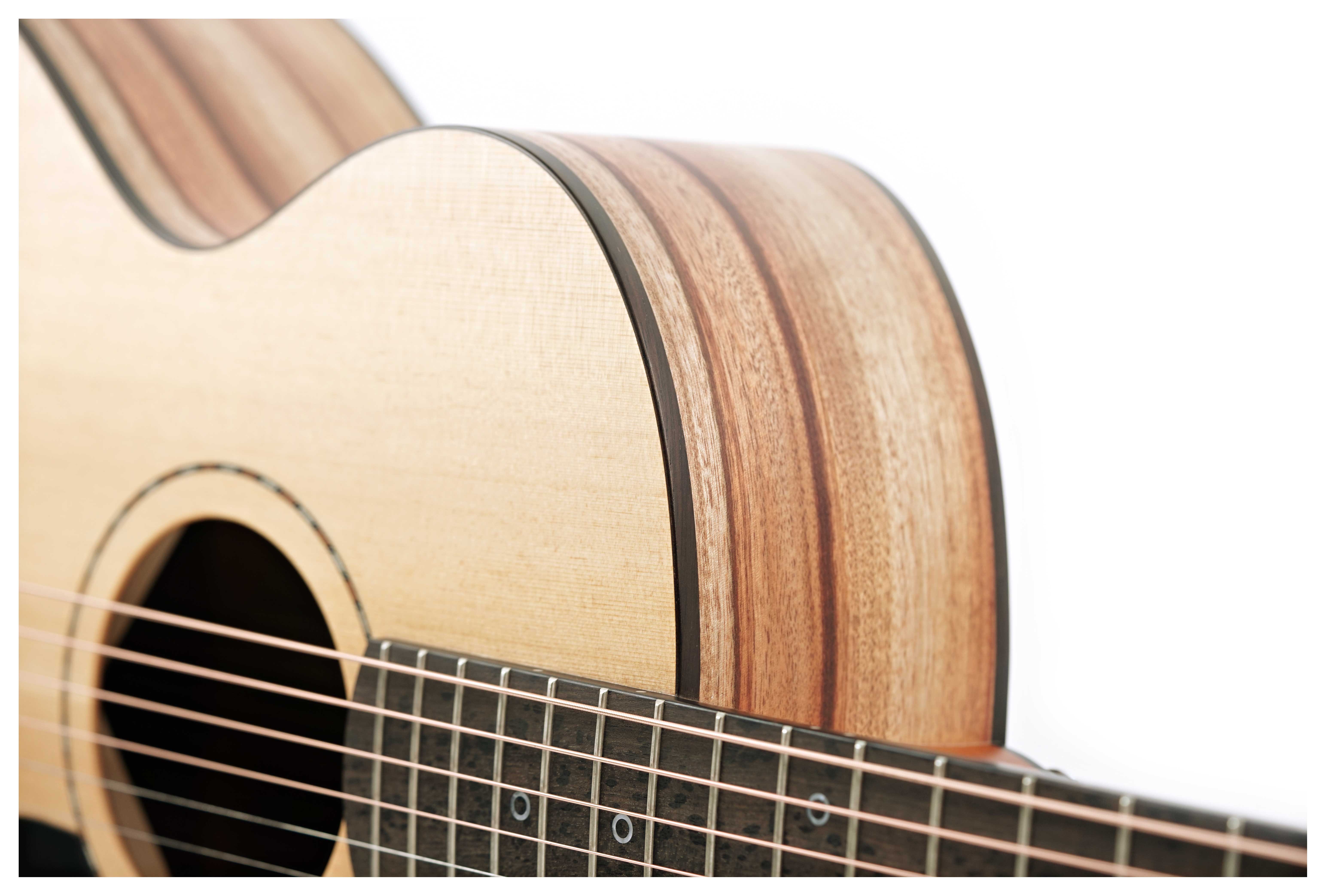 Fenech VT Auditorium AA Spruce/Camphor Laurel