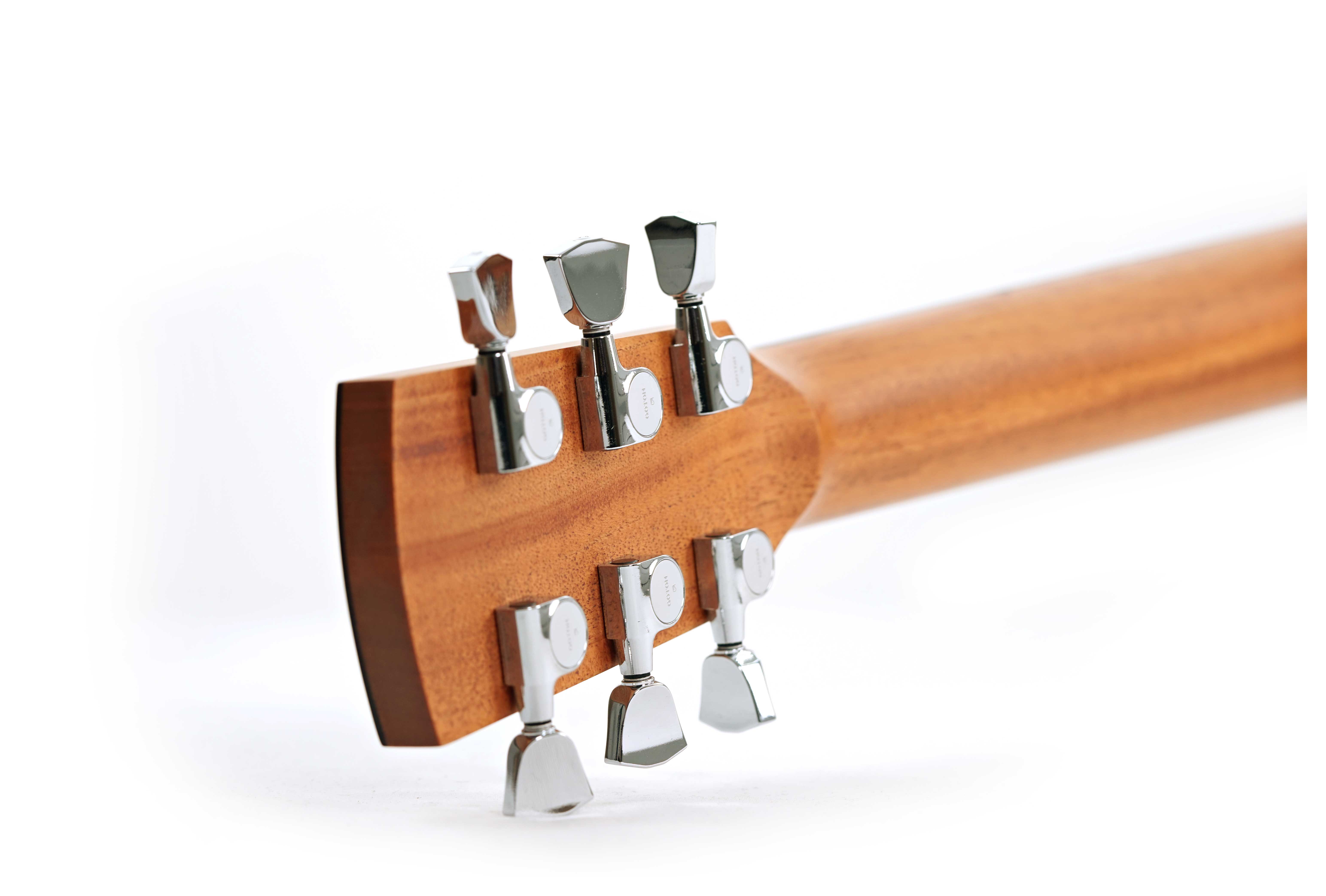 Fenech VT Auditorium AA Spruce/Camphor Laurel