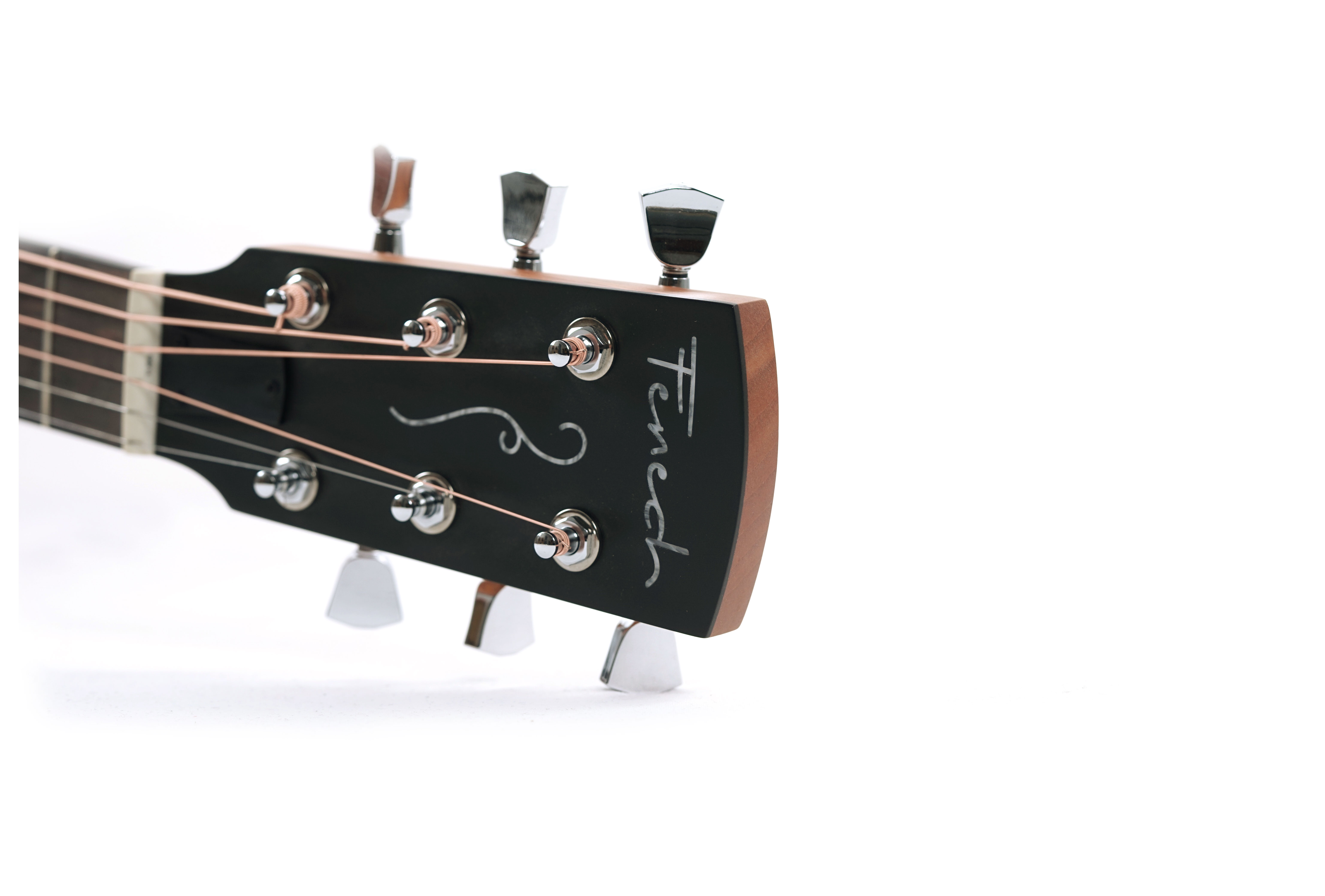 Fenech VT Dreadnought Cutaway AA Sitka Spruce/Blackwood