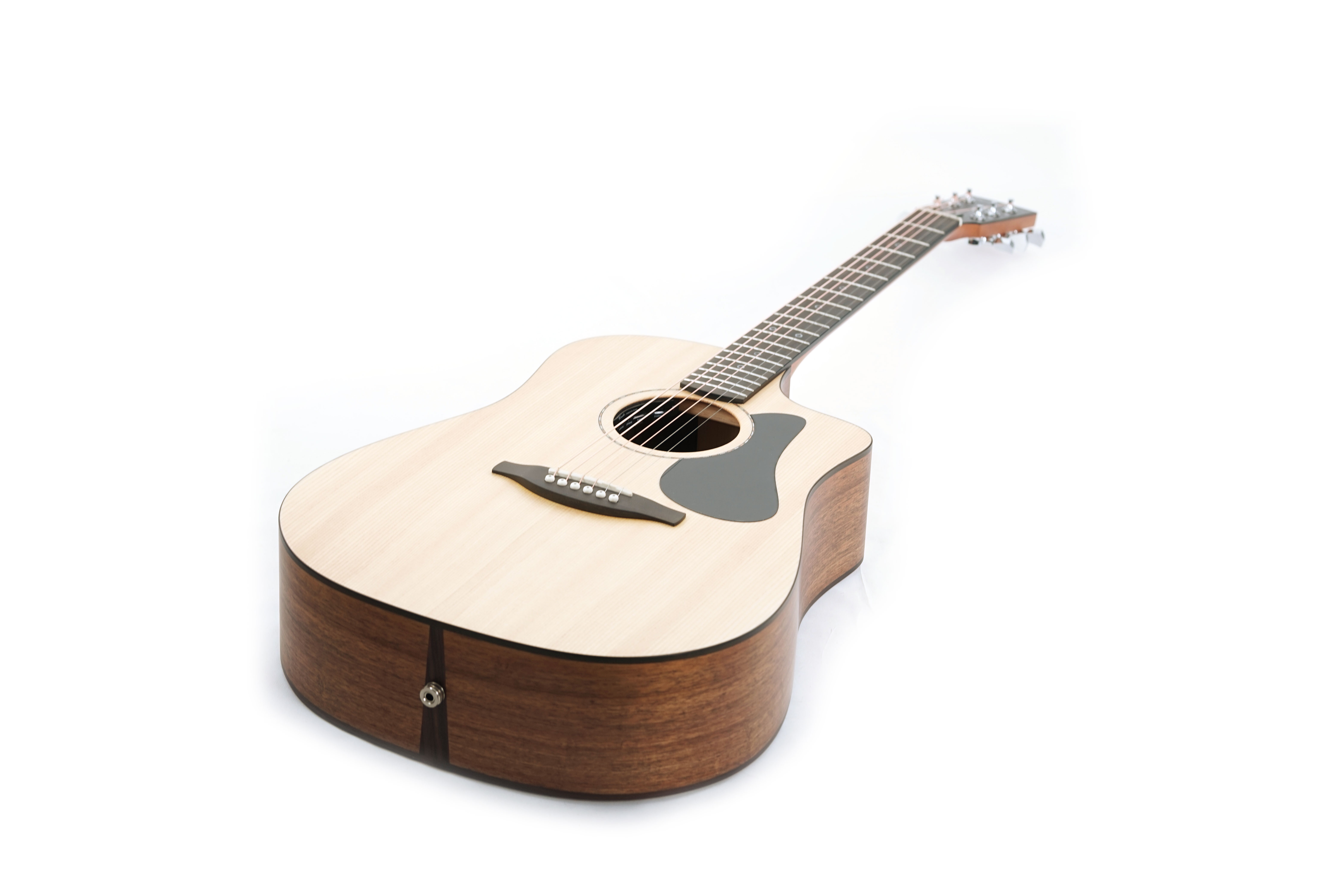 Fenech VT Dreadnought Cutaway AA Sitka Spruce/Blackwood