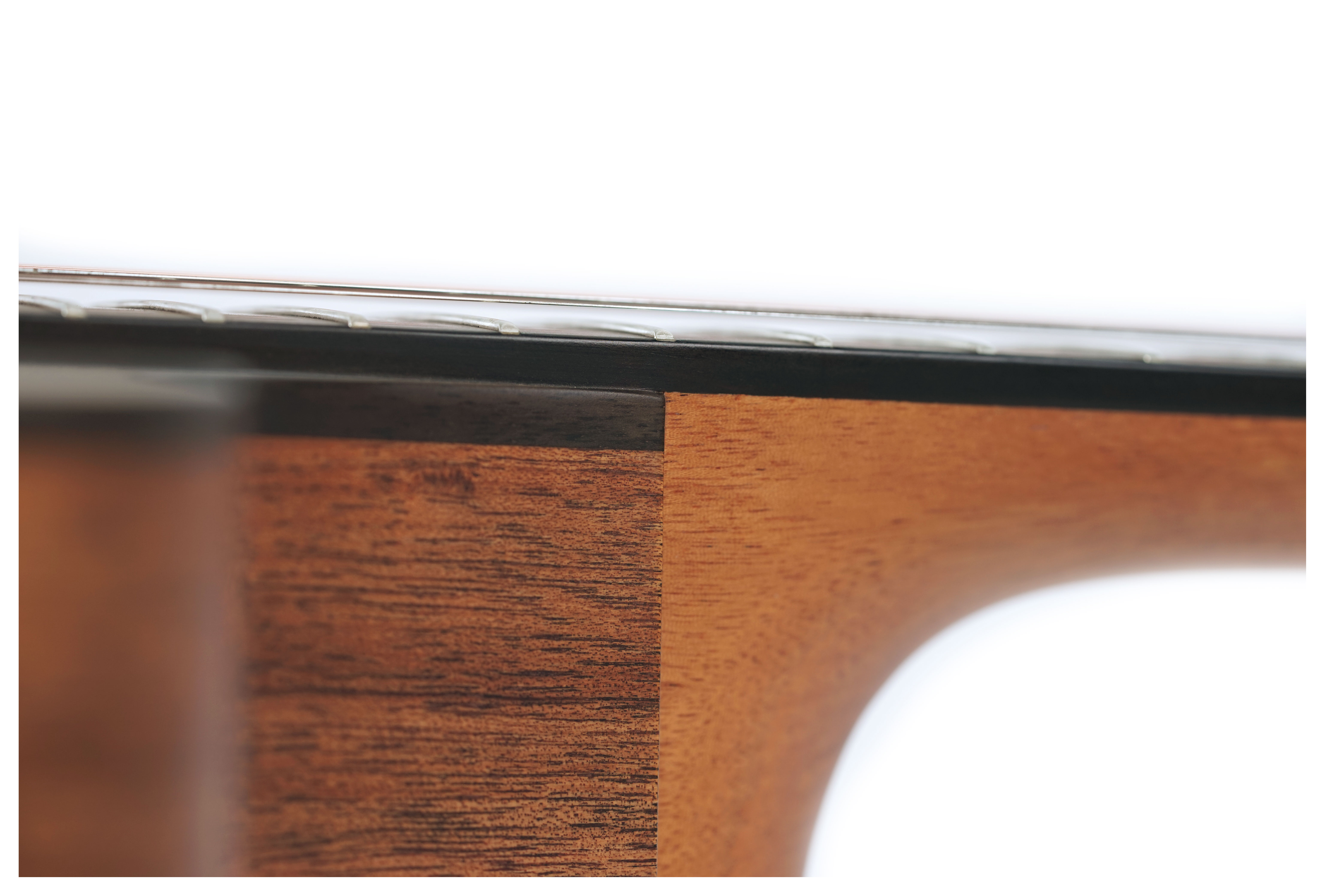 Fenech VT Dreadnought Cutaway AA Sitka Spruce/Blackwood