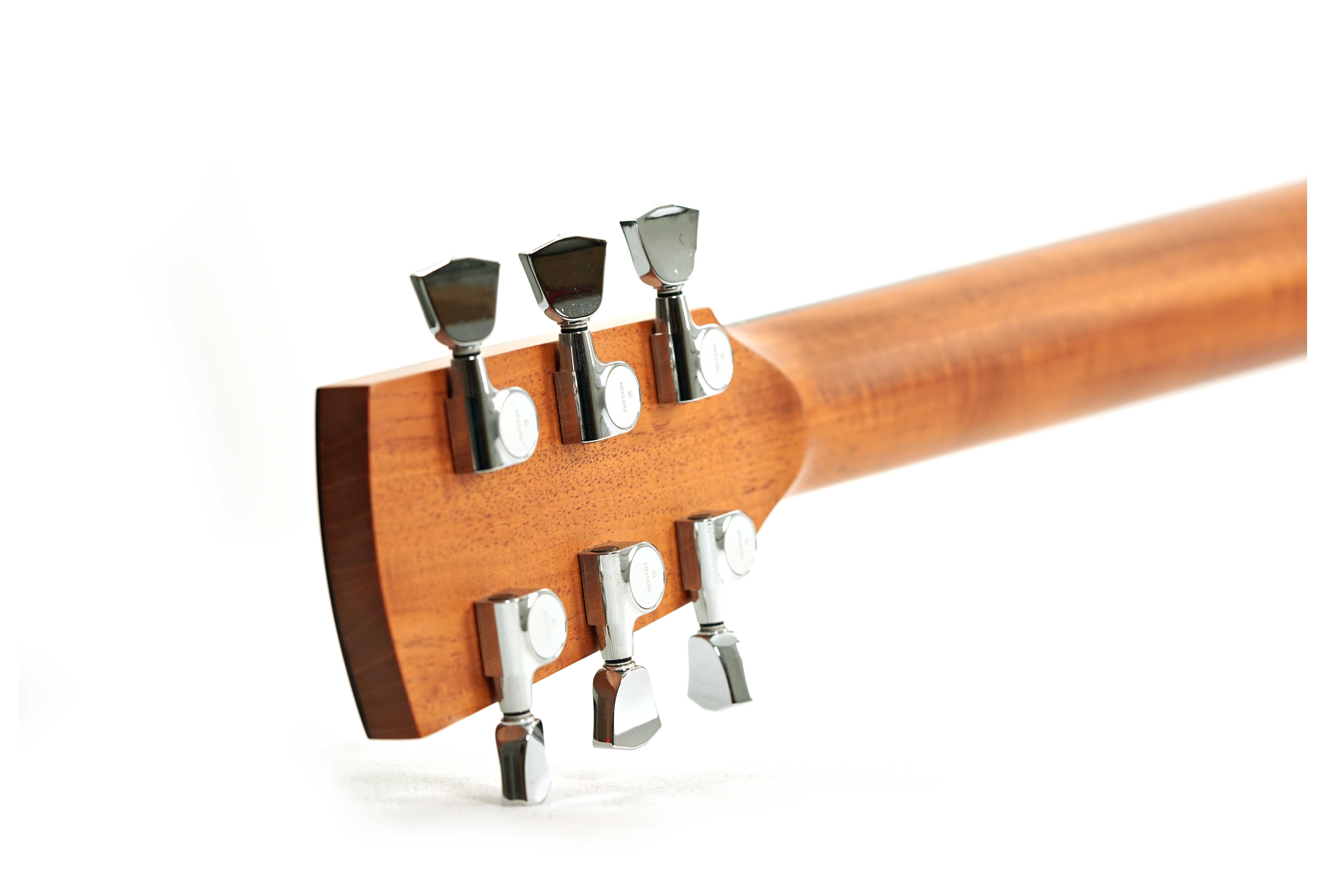 Fenech VTH Grand Auditorium Cutaway Mahogany 