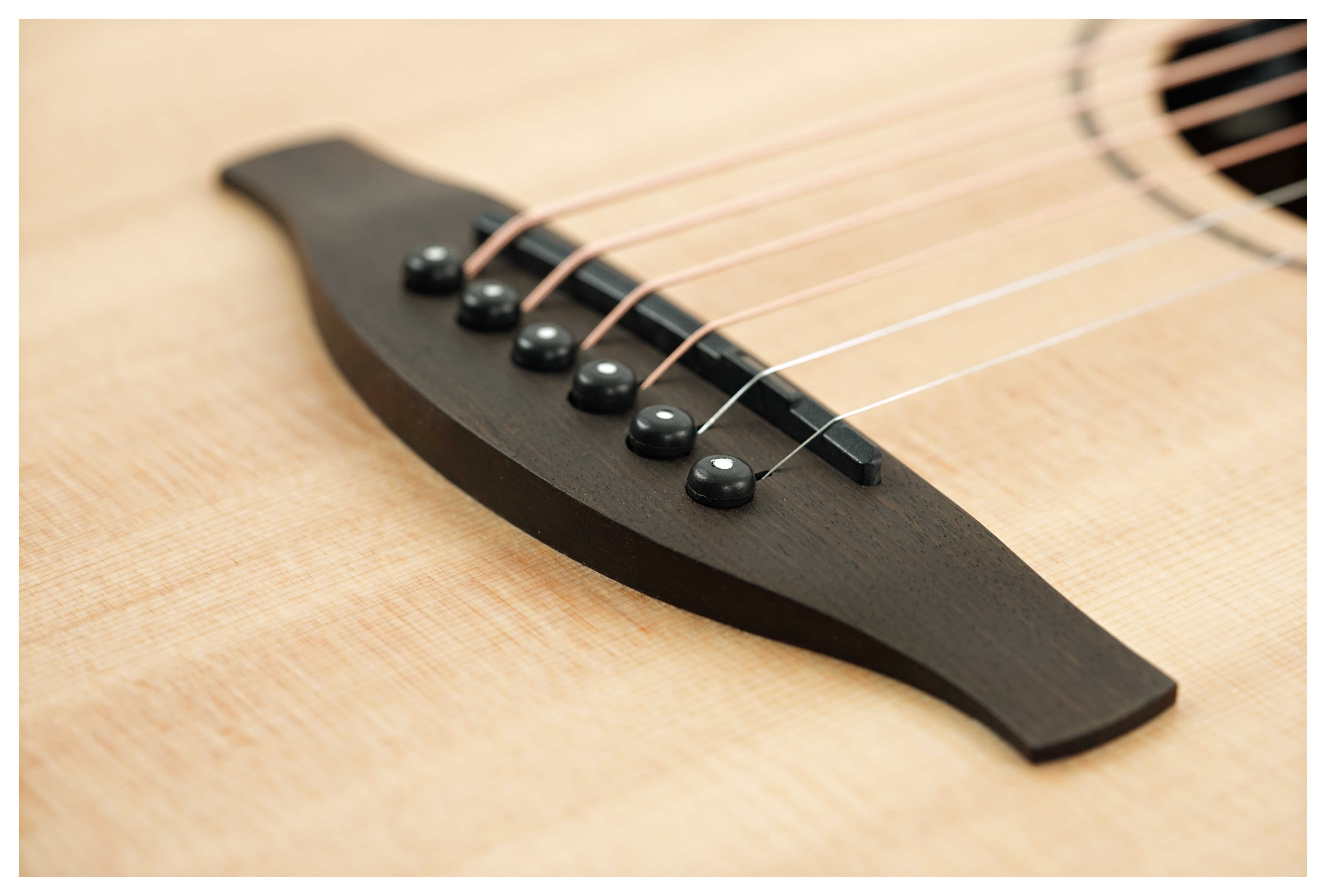 Fenech VTPR Dreadnought Cutaway AAA Spruce/AAA Rosewood