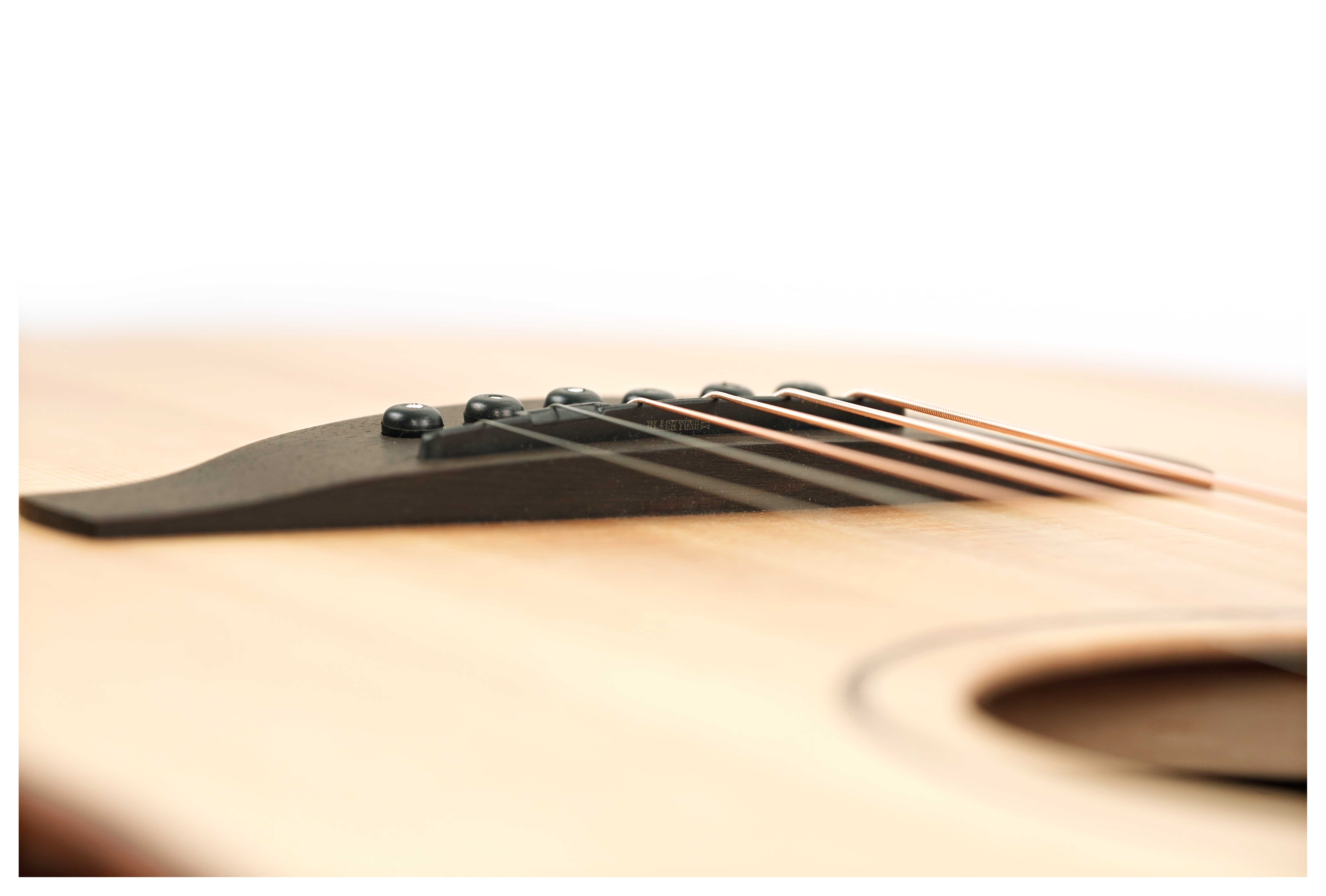 Fenech VTPR Dreadnought Cutaway AAA Spruce/AAA Rosewood