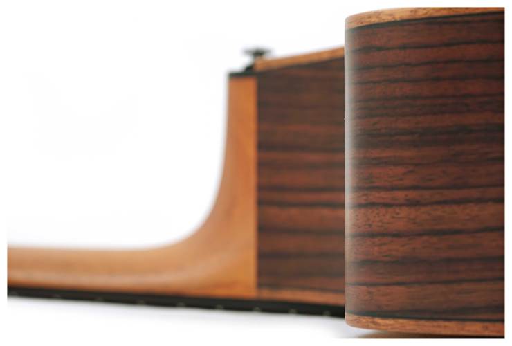 Fenech VTPR Dreadnought Cutaway AAA Spruce/AAA Rosewood Fenech VTPR Dreadnought Cutaway AAA Spruce/AAA Rosewood