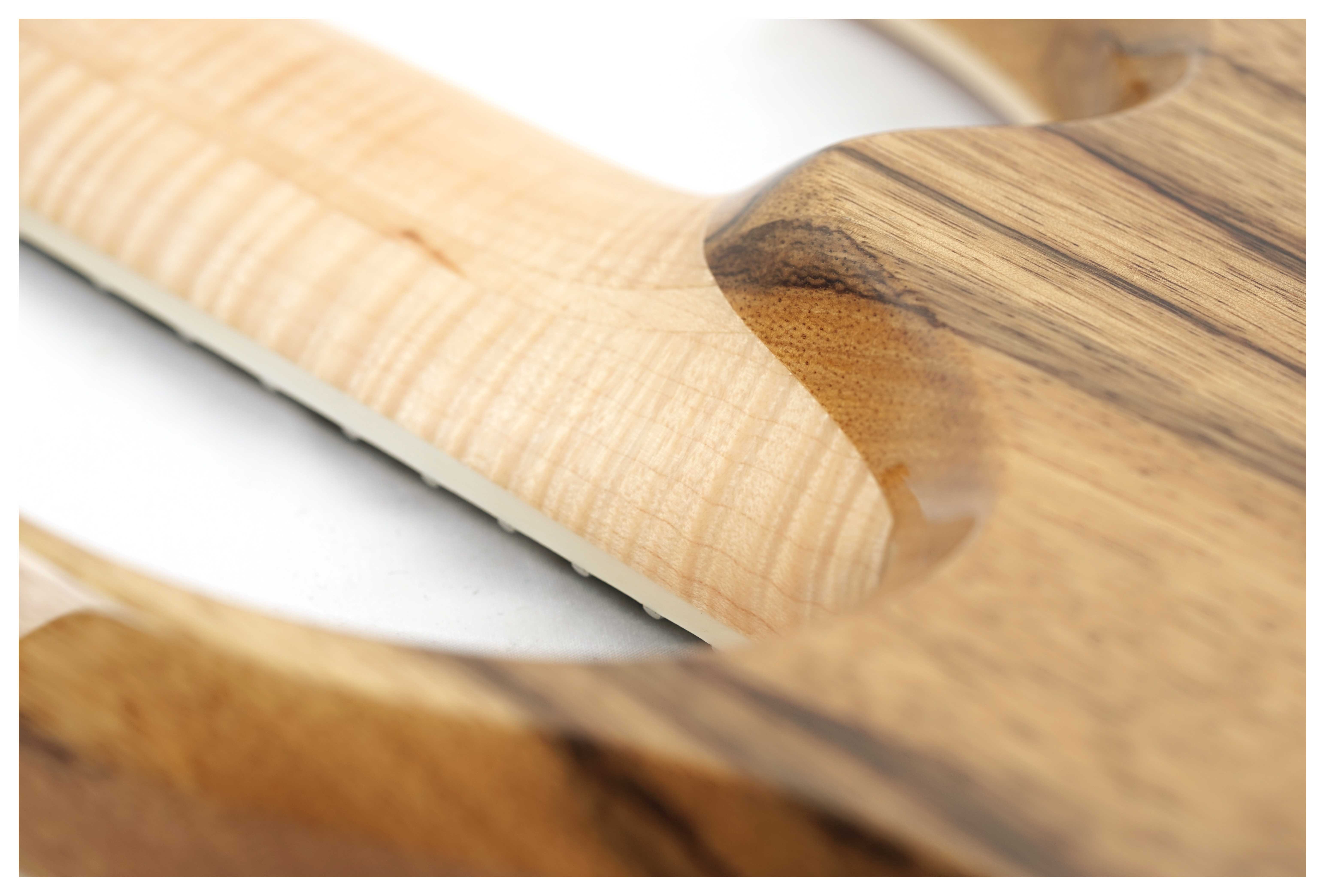 Ormsby HYPE GTR 8 Shark Sunset