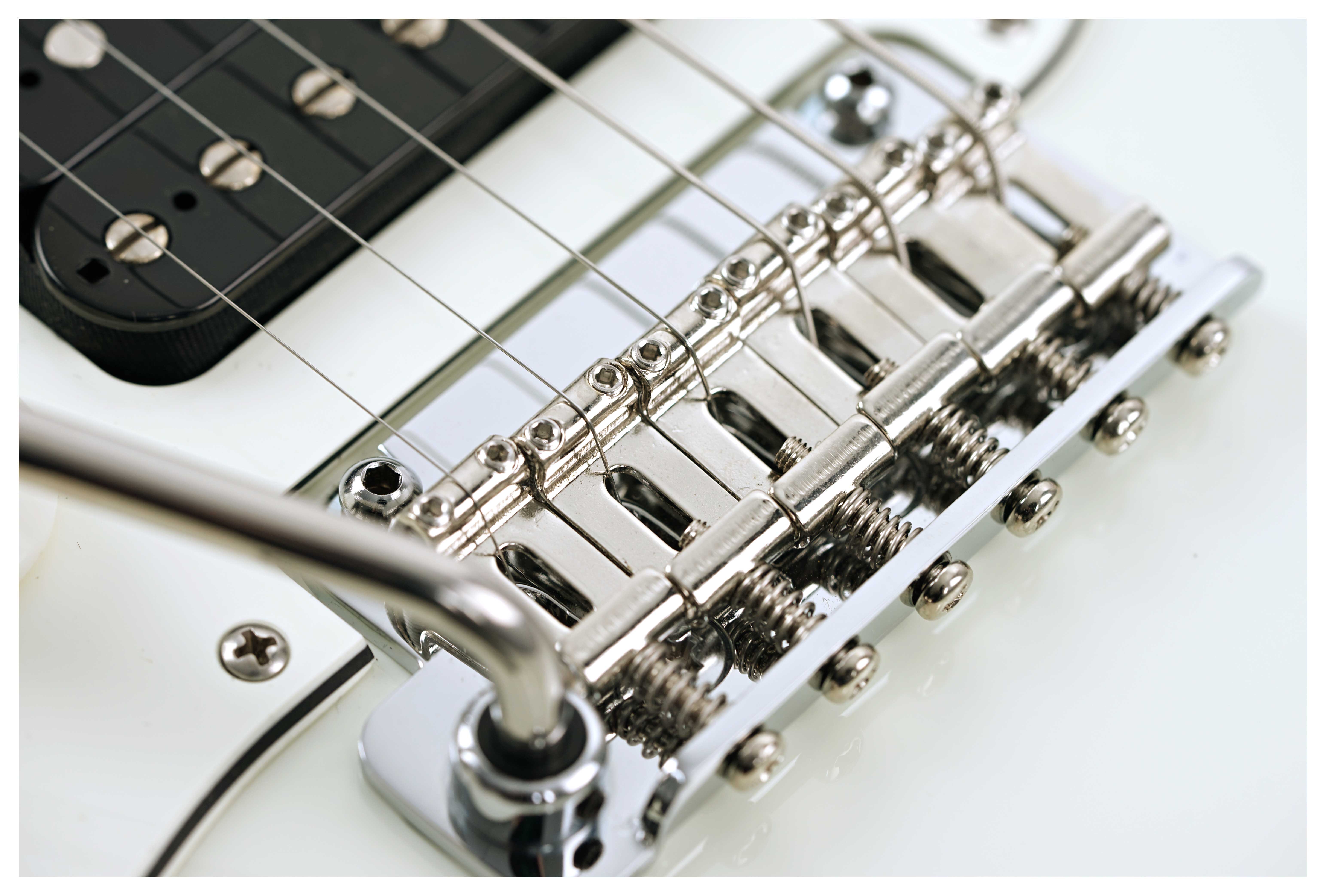 Suhr Classic S Olympic White Rosewood Fingerboard HSS SSCII Left Handed