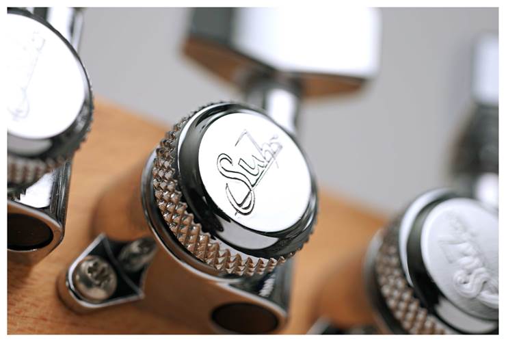 Suhr Classic S Olympic White Rosewood Fingerboard HSS SSCII Left Handed Suhr Classic S Olympic White Rosewood Fingerboard HSS SSCII Left Handed