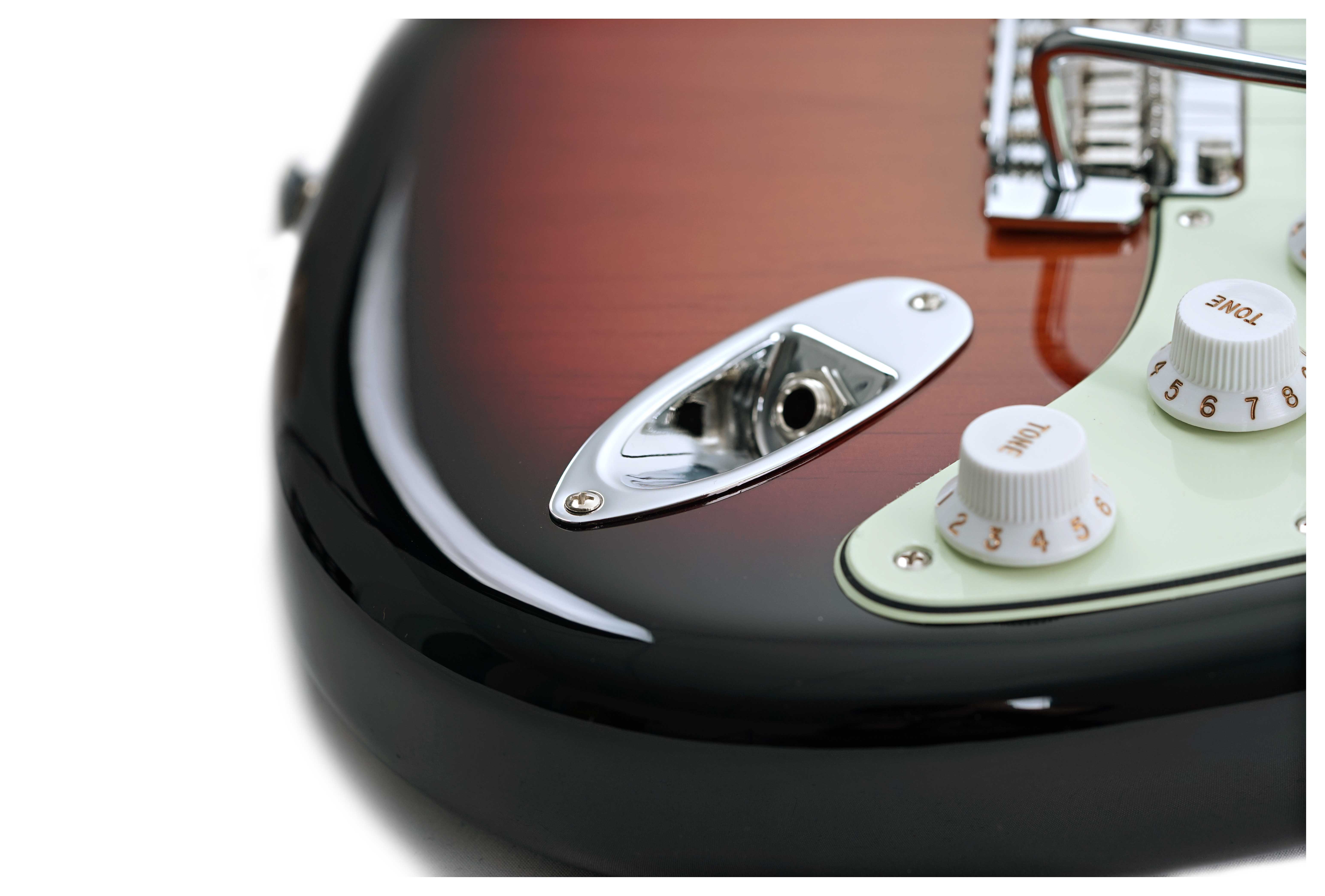 Fender Roasted Player Stratocaster Fat 60s 3 Tone Sunburst guitarguitar Exclusive with Custom Shop Pickups