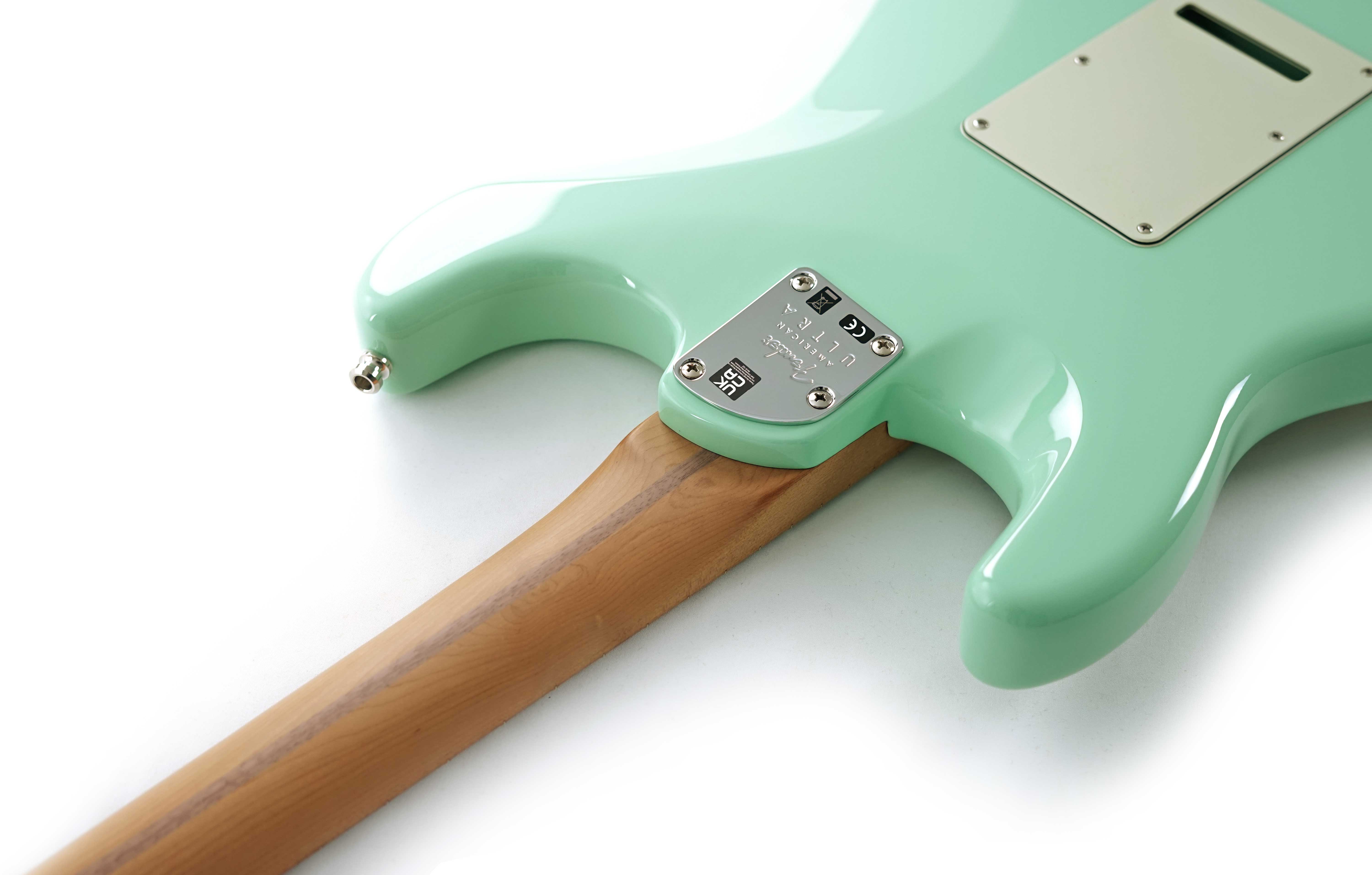 Fender guitarguitar Exclusive American Ultra Stratocaster Surf Green